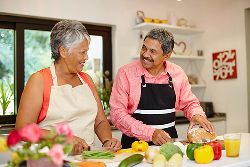 couple making healthy meal