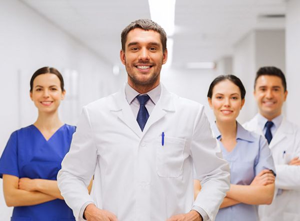 Team of eye doctors and techs